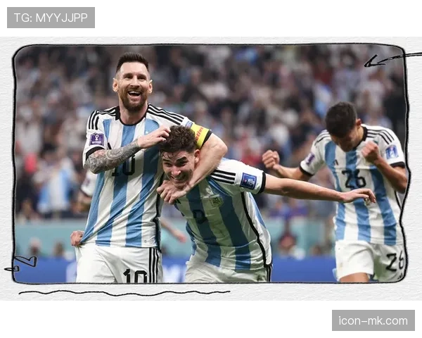 阿尔瓦雷斯 vs 梅西：国家队进攻搭档的战术适配与价值差异